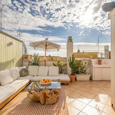 Aria Penthouse & Garden ローマ