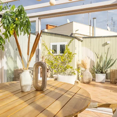 Aria Penthouse & Garden Lejlighed *