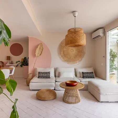 Aria Penthouse & Garden