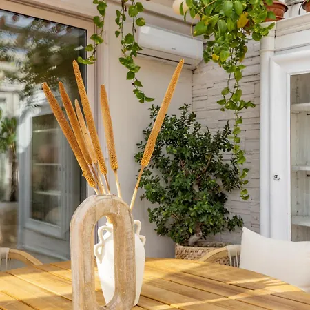 Aria Penthouse & Garden アパート *