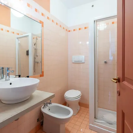 Aria Penthouse & Garden *